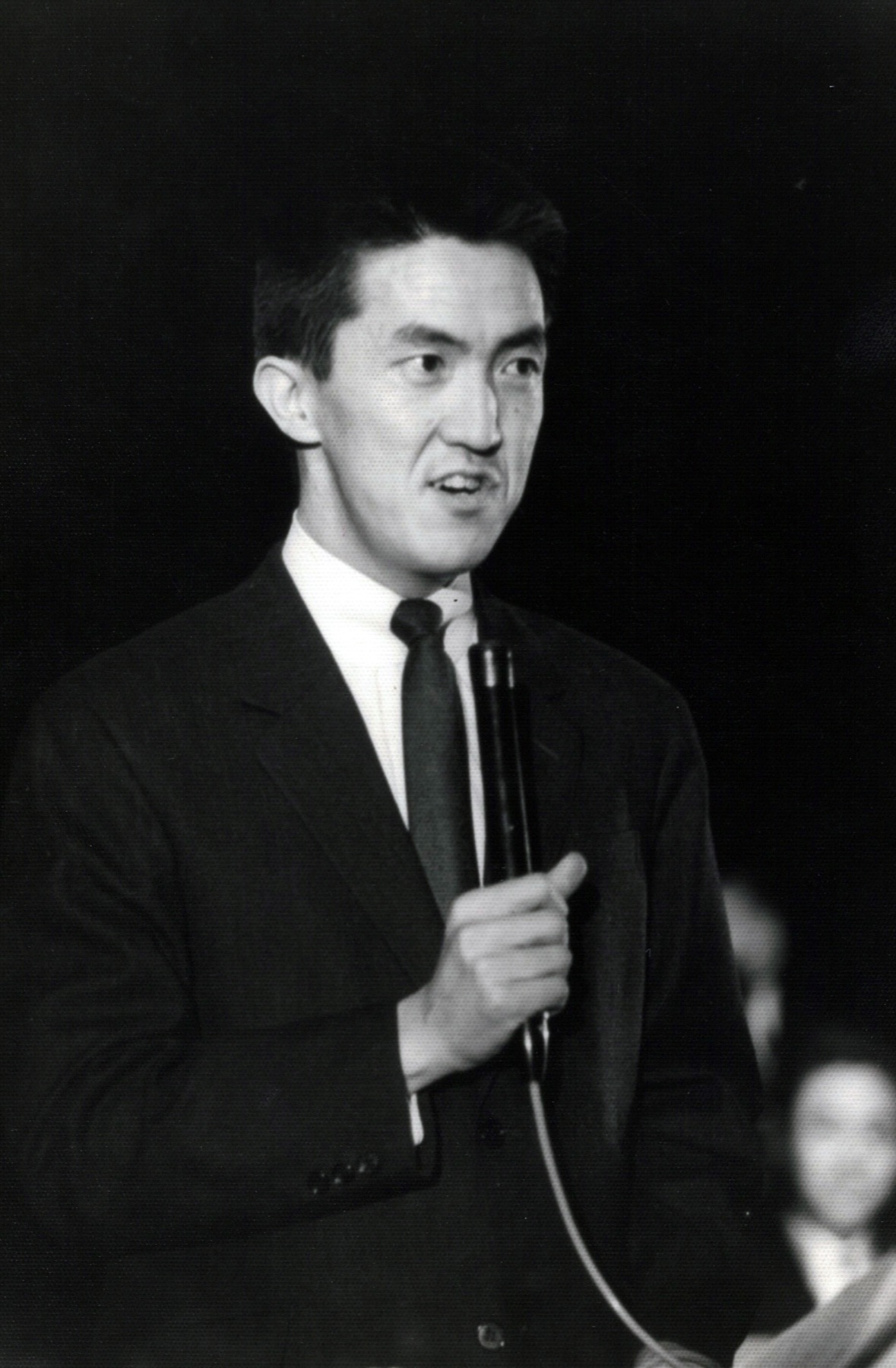 若き日の永六輔の永六輔